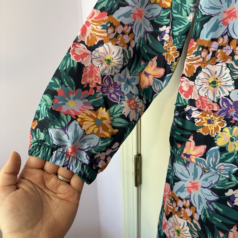 Vera Bradley Women's Floral Colorful Rain Jacket Size M Spring Bloomcore Flowers - Picture 3 of 16
